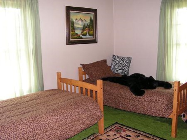 Got kids?  We got twin beds.